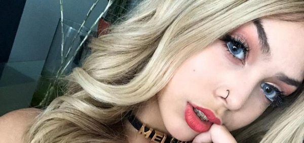 MC Melody é atingida por spray de pimenta durante show na Bahia e vai parar no pronto-socorro