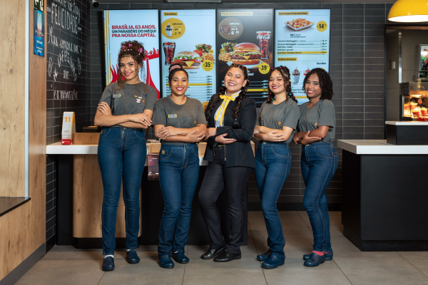 McDonald’s capacitou mais de ??35 mil mulheres por meio de seus programas de desenvolvimento profissional