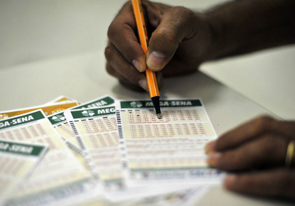 Mega-Sena acumula e prêmio do próximo sorteio é estimado em R$ 33 milhões