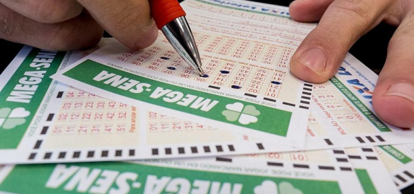 Mega-Sena sorteia R$ 100 milhões nesta quinta-feira