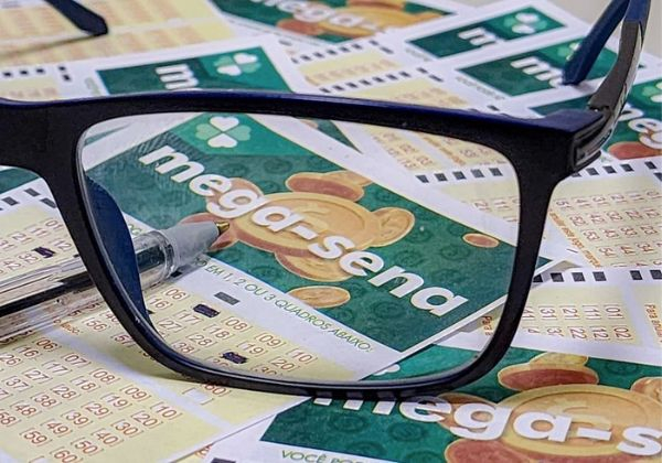 Mega-Sena sorteia prêmio acumulado em R$ 10 milhões neste sábado (1)