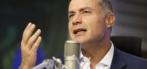 Ministro dispara contra ViaBahia: 
