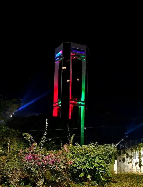 NH Feira de Santana homenageia os 192 anos da cidade com iluminação cênica