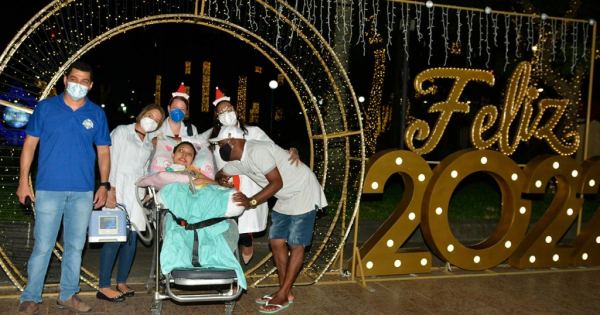 Pacientes conhecem o Natal do Campo Grande