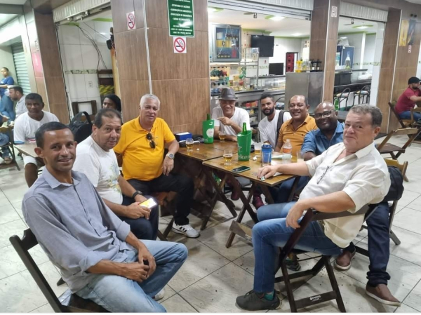 Parabéns para  Denivaldo Santos, diretor comercial do Bahia na Politica