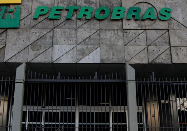 Petrobras cria grupo de trabalho para combater casos de assédio sexual