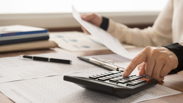 Planejamento financeiro: Advogado dá dicas de como organizar as contas 
