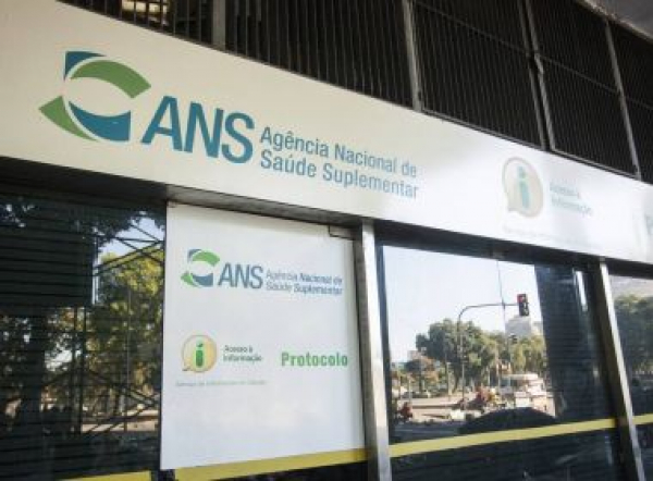 Plano de saúde sobe acima da inflação com retomada de consultas e exames