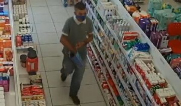Polícia divulga imagens de suspeito de roubos em farmácias de Aracaju
