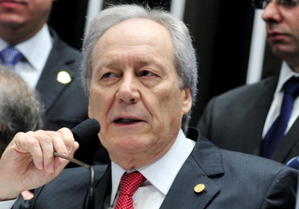 Presídios federais terão reconhecimento facial e muralhas, diz ministro