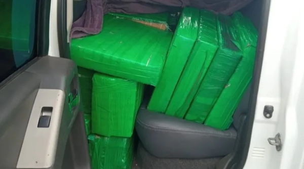 PRF prende homens que transportavam quase meia tonelada de maconha