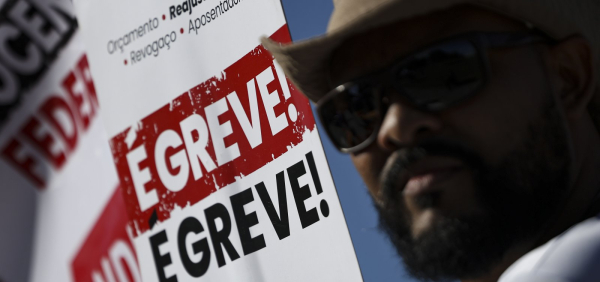 Professores de pelo menos 25 universidades optaram pelo fim da greve