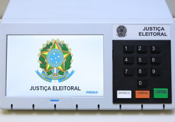 Quase 6 mil candidaturas têm pendências na Justiça