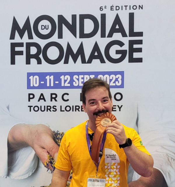 Queijo certificado pelo SIM é premiado no Mundial do Queijo na França