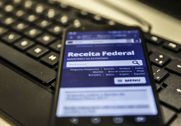 Receita libera programa da declaração do Imposto de Renda 2023 no dia 15 de março