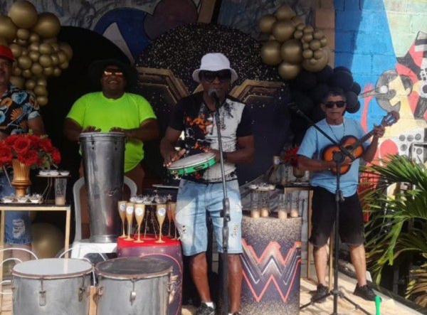 Samba Junino do Paletó agitou comunidade do Monte Pascoal no último domingo