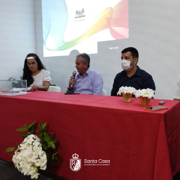 Santa Casa de Ruy Barbosa apresenta feitos da atual gestão e elege nova provedora e diretoria