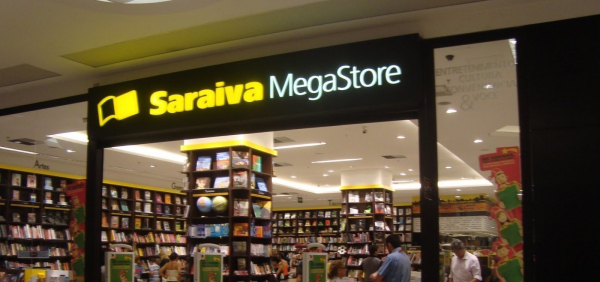 Saraiva demite todos os funcionários e pode fechar últimas cinco livrarias no Brasil
