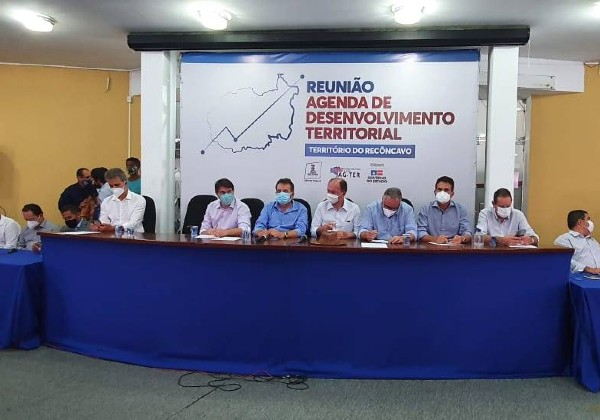 Seplan debate agenda de ações com 19 prefeituras do Recôncavo