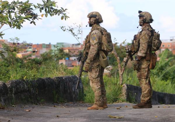 Sobe para 9 número de suspeitos mortos pela polícia após assassinato de agente da PF