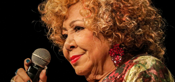 Som Brasil especial celebra os 50 anos de carreira de Alcione