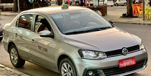 Taxistas em situação regular com o Município vão receber auxílio federal