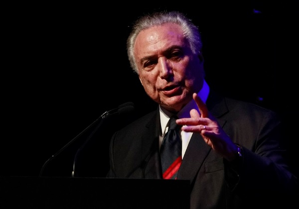 Temer é estimulado a se candidatar à Presidência em 2022, diz jornal