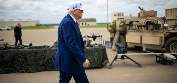 Trump deixa encontro do G7 após dizer que Teerã deve ser evacuada