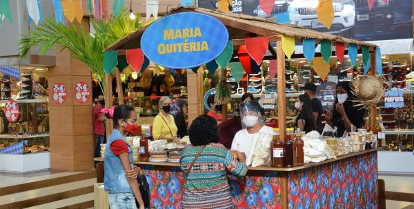 Ven da de produtos típicos na Vila Junina do Boulevard segue até domingo (27)