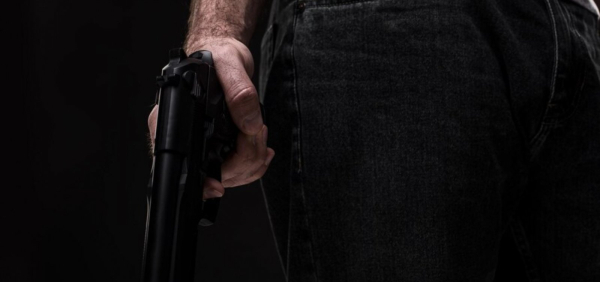 Violência armada: 2023 soma 98 mulheres mortas com arma de fogo em Salvador e RMS