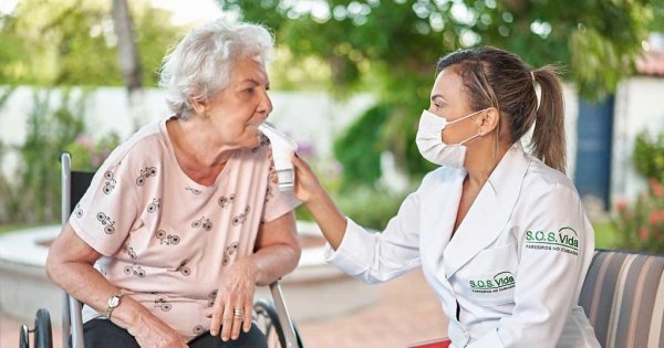 Visão ampla no atendimento ao idoso é essencial para manutenção da saúde