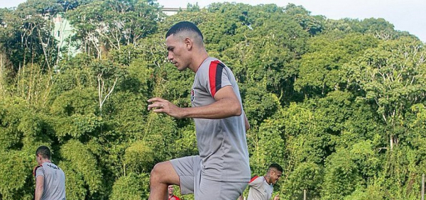 Vitória estreia fora de casa contra o ABC neste domingo