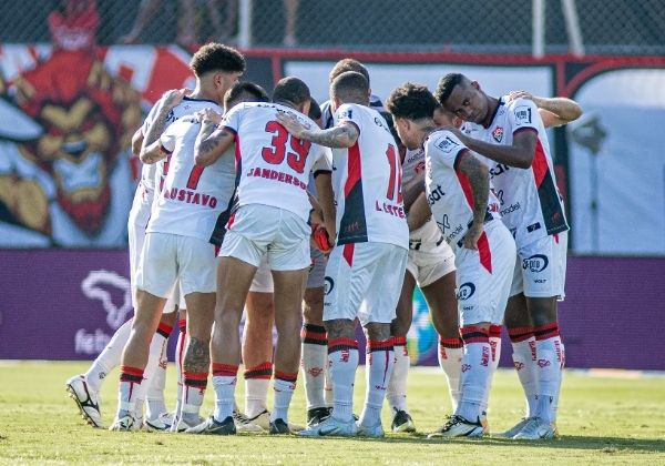 Vitória pode garantir a permanência na Série A neste domingo; veja combinação