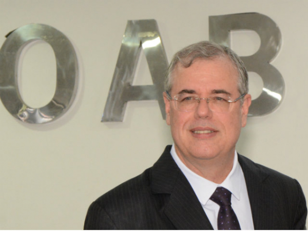 Vitória da oposição em estados importantes impulsiona candidatura de Luiz Viana à presidência do Conselho Federal da OAB