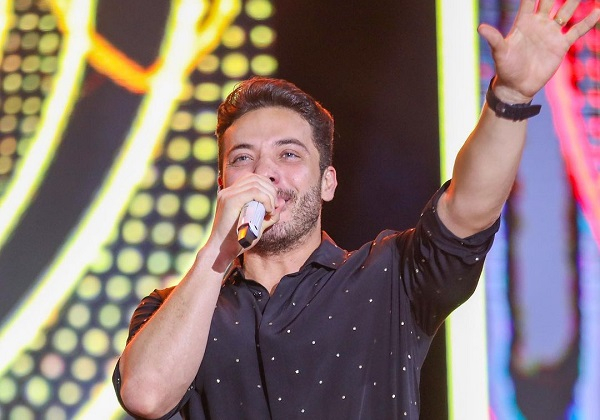 Wesley Safadão anuncia pausa na agenda de shows por ‘orientação médica’