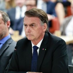 Jair Bolsonaro apoia ataques dos EUA contra o Irã