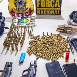 Operação conjunta apreende arsenal de armas e munições no extremo sul da Bahia