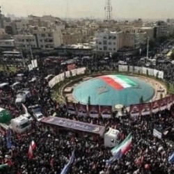 Teerã realiza funeral de cúpula nuclear iraniana e ministro exige 