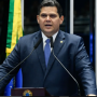 Alcolumbre tem aval do STF para reduzir penas do 8/1, mas centrão quer anistia que livre Bolsonaro da prisão