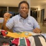 Após quase um mês internado, Pelé recebe alta do hospital
