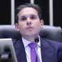 Câmara pauta urgência de projeto sobre proteção de crianças em ambientes digitais