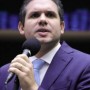 Com apoio de 18 partidos, Hugo Motta é eleito novo presidente da Câmara dos Deputados
