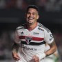 Com um a menos, São Paulo segura América-MG e avança na Copa do Brasil