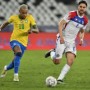 Com um a menos, Brasil segura pressão, vence o Chile e avança na Copa América