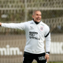 Corinthians demite Sylvinho após derrota para o Santos na Arena