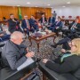 Eleições no Congresso deixarão dívida alta para Lula, diz site