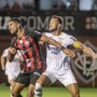 Em briga direta pelo acesso, Vitória perde para o Criciúma e deixa liderança da Série B