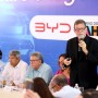 Governador sanciona lei que isenta IPVA de veículos elétricos 