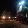 Manifestantes desocupam garagem da Rosa, mas sindicato impede saída dos ônibus