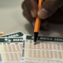 Mega-Sena: ninguém acerta as seis dezenas e prêmio vai a R$ 51 milhões